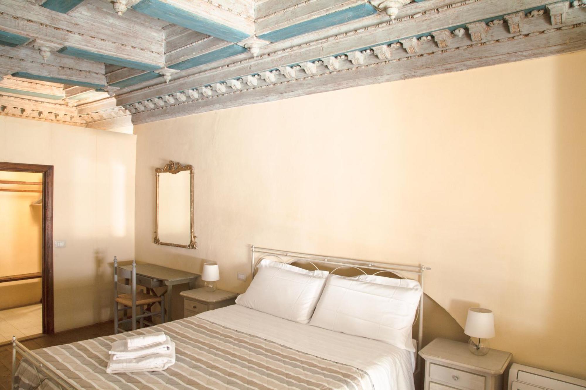 Berardi Palace Apartments Florence Exterior photo